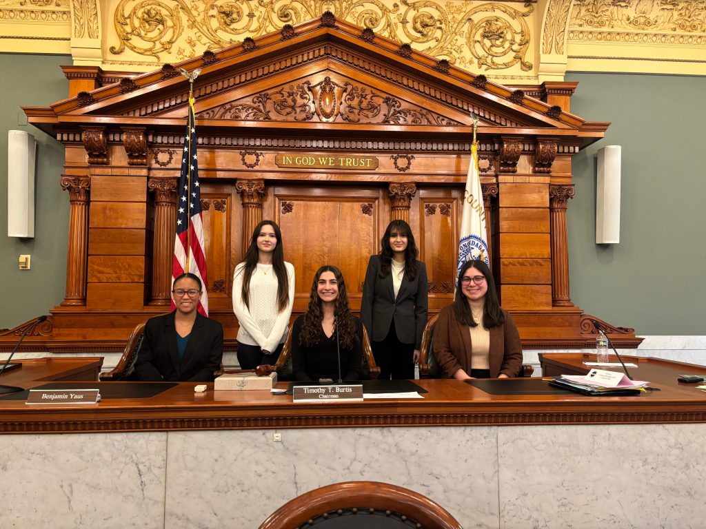 Stephanie Alfonso, Stefanie Cervantes, Gabriela Garcia-Thomas, Rebeca Mendez Siquier and Sara Skewes pose for photo at conference in Albany.